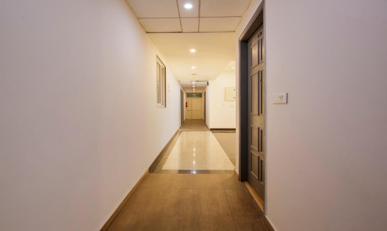 FabHotel Noida Express Exterior foto