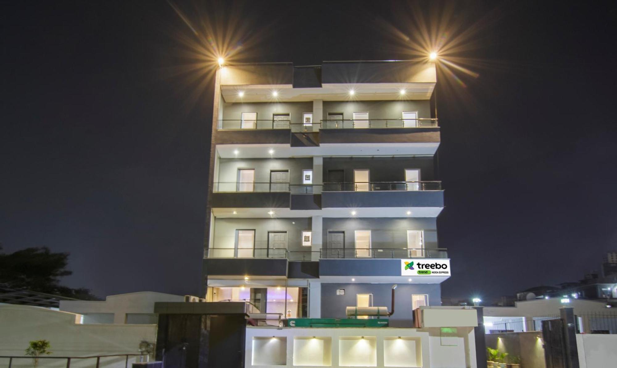 FabHotel Noida Express Exterior foto